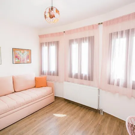 Mermaid Beachfront Βίλα Κορωπί