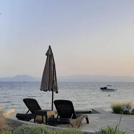 Mermaid Beachfront * Κορωπί