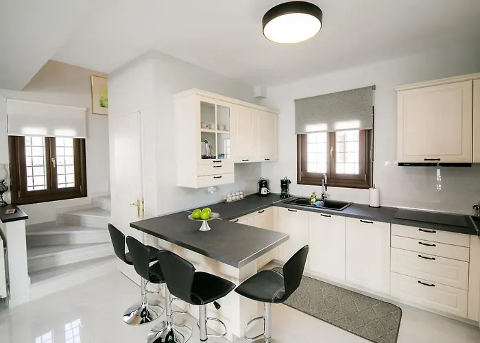 Villa Mermaid Beachfront *