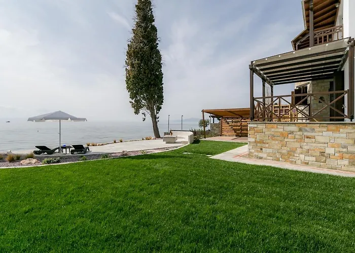 Mermaid Beachfront Villa Koropi