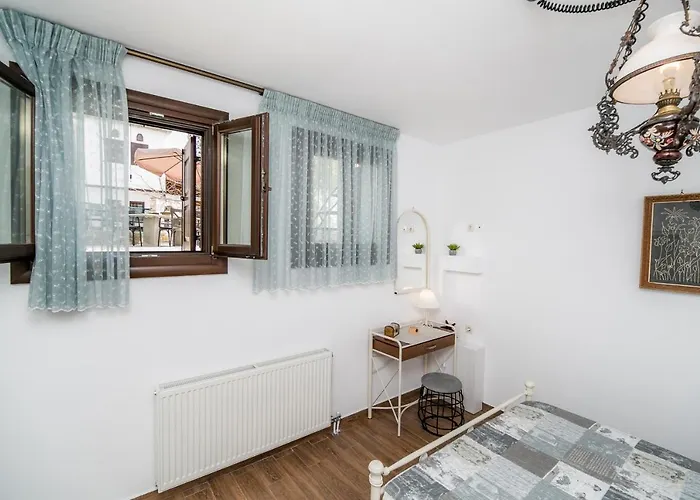 Mermaid Beachfront Koropi