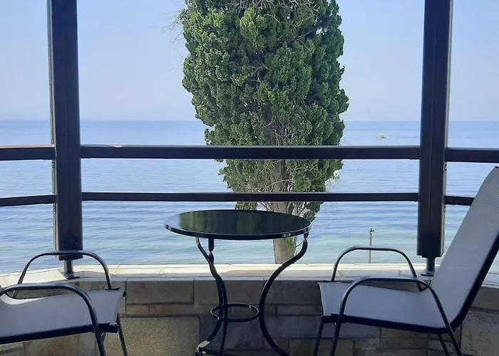 Mermaid Beachfront Koropi